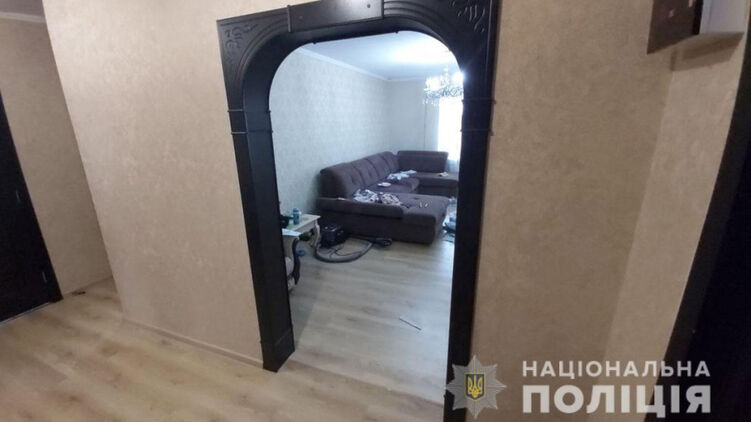 Убийство произошло в квартире. Фото: Нацполиция
