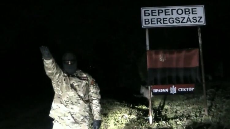 В сети появился ролик с угрозами закарпатским венграм. Скриншот из видео