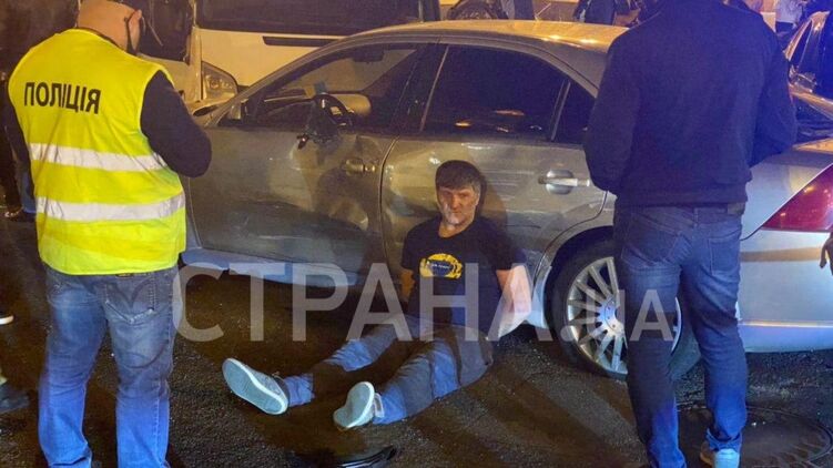 Спецназ задержал уроженцев Грузии за разбойное нападение на предпринимателя