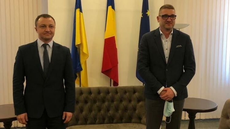 Тарас Креминь встретился с послом Румынии и рассказал об языковом законе. Фото: facebook.com/govuamova