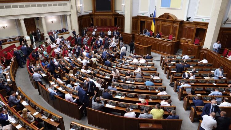 Нардепы озвучили план работы Рады на следующую неделю. Фото: Страна