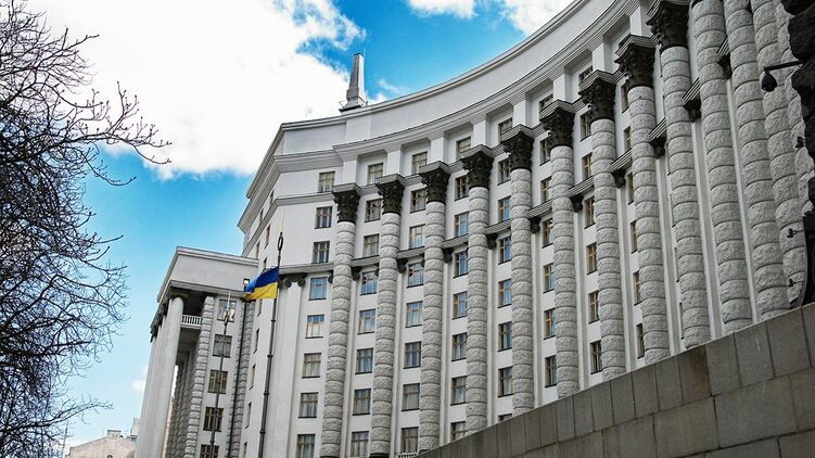Рекордные ценники на продукты Кабмин хочет "погасить"  500 миллионами дотаций аграриям. Фото из открытых источников