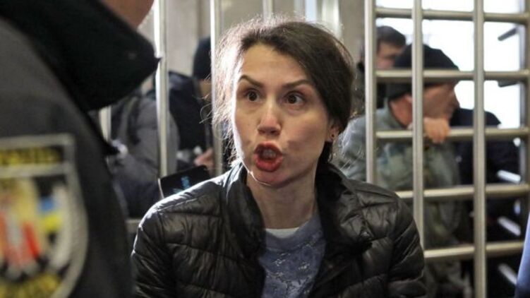 Судья по делу Черновол в Печерском суде взяла самоотвод. Фото: BBC