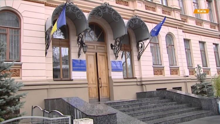 В вузе создали рабочую группу по расследованию фактов харассмента. Фото: abiturientam.com