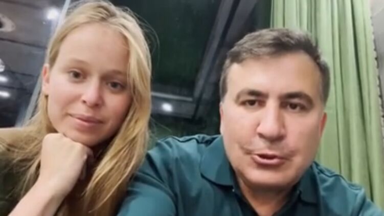 На видео Ясько присутствовала молча. Скриншот