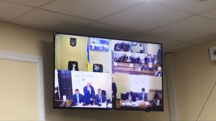 Заседание суда проходит онлайн. Скриншот с видео