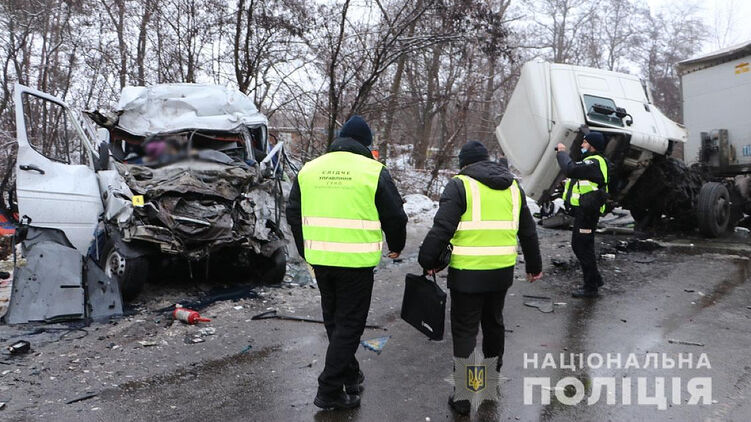 Полиция задержала предполагаемого виновника смертельного ДПТ под Черниговом. Фото: facebook.com/policechernigivshchini