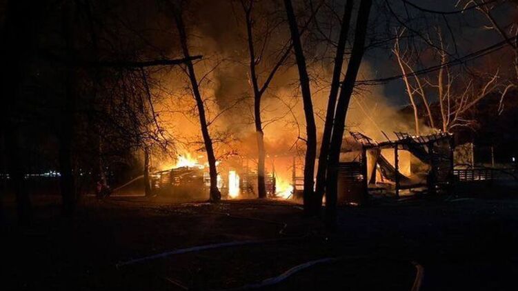 Пожар произошел в ночь с 3 на 4 января. Фото: "Информатор"