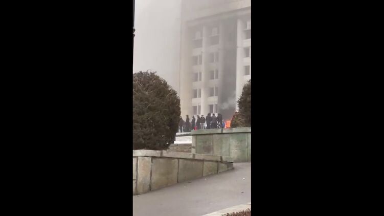 Из Украины ведется координация казахстанских беспорядков. Фото: скриншот из видео