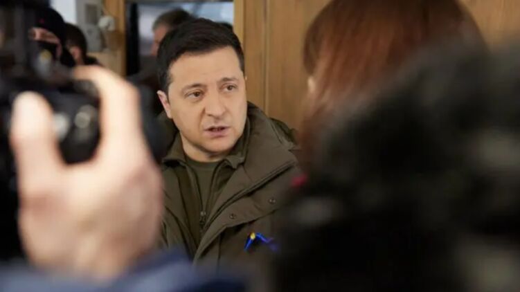 Зеленский продолжает просить закрыть небо над Украиной. Фото: president.gov.ua