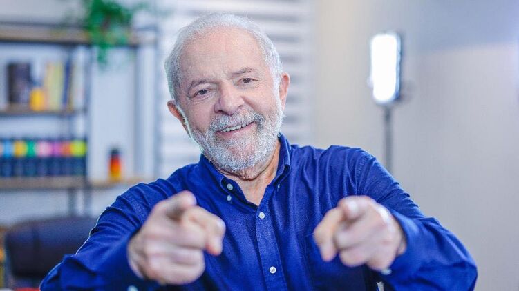 Лула раскритиковал стремление Зеленского к публичности. Фото: facebook.com/Lula