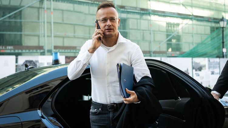 Сийярто предложил вывозить украинское зерно через Венгрию. Фото: instagram/peter_szijjarto