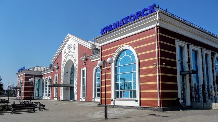 В Краматорске продолжается декоммунизация. Фото: kramatorsk.m24.city