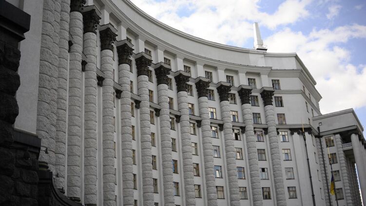 В правительстве думают, что делать с огромным внешним долгом Украины