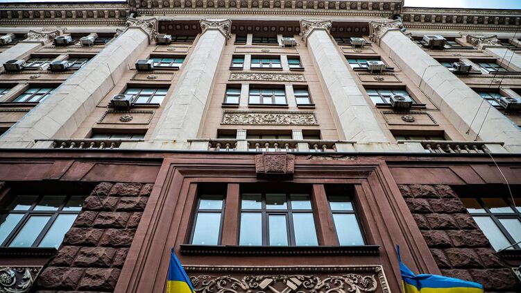 В ГБР заявили, что чиновника задержали при получении крупной взятки. Фото: ГБР