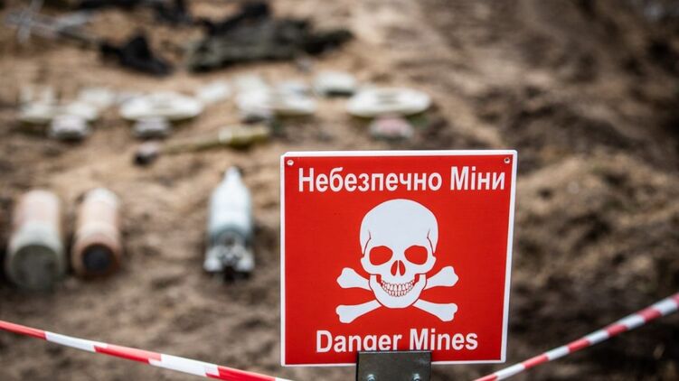 Синегубов призывал к осторожности в местах, где нет сообщения о завершении разминирования. Иллюстративное фото: facebook.com/GeneralStaff.ua