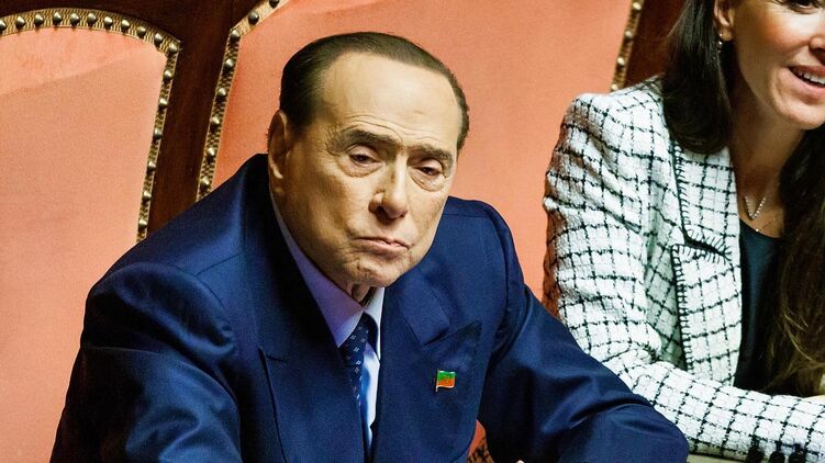 Берлускони думает о роли миротворца. Фото: facebook.com/SilvioBerlusconi