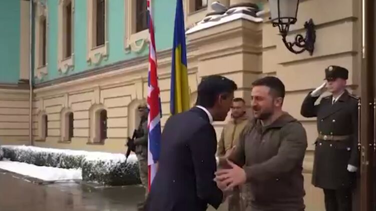 Зеленский встретился с премьером Британии. Скриншот видео