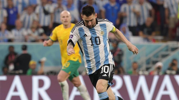 Мафиози дерут цены, завлекая фанатов на Месси. Фото: facebook.com/leomessi
