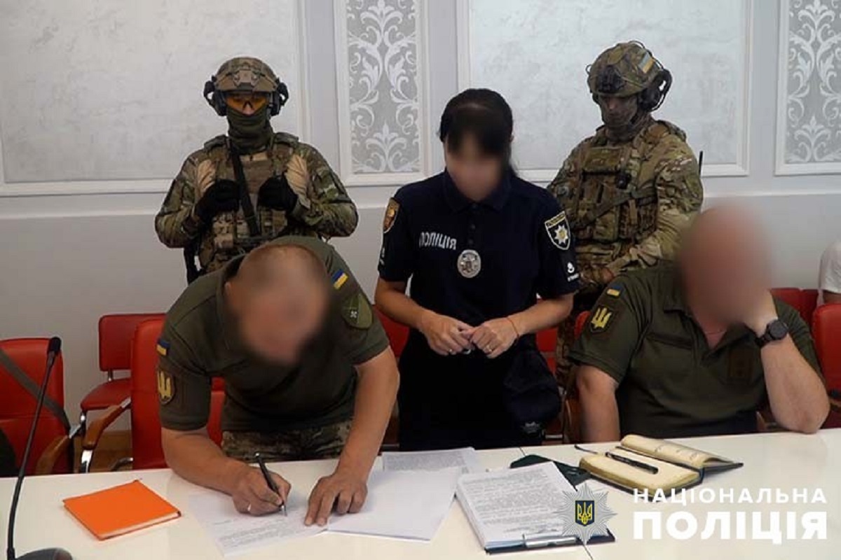 Задержание военкомов. Фото: facebook.com/UA.National.Police