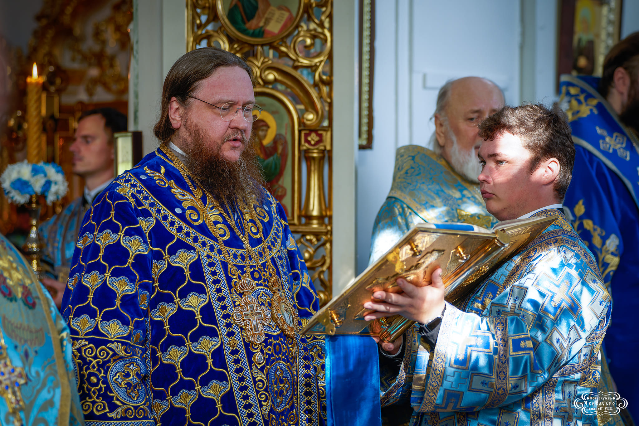 Митрополит Феодосий на службе. Фото: facebook.com/Cherkasy.Blagovestnyk