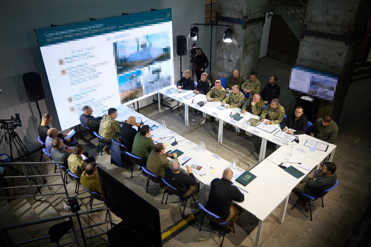 Розбіжності між президентом та командуванням ЗСУ в Україні спростовуються. Фото: t.me/V_Zelenskiy